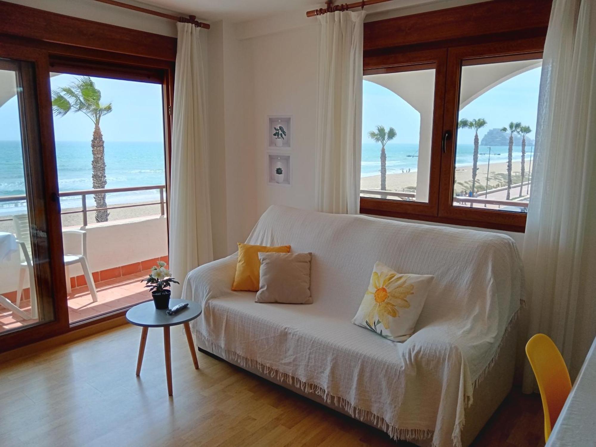 Apartamentos en Primera Línea de Playa, Ada Benedicto XIII, Peñíscola Exterior foto