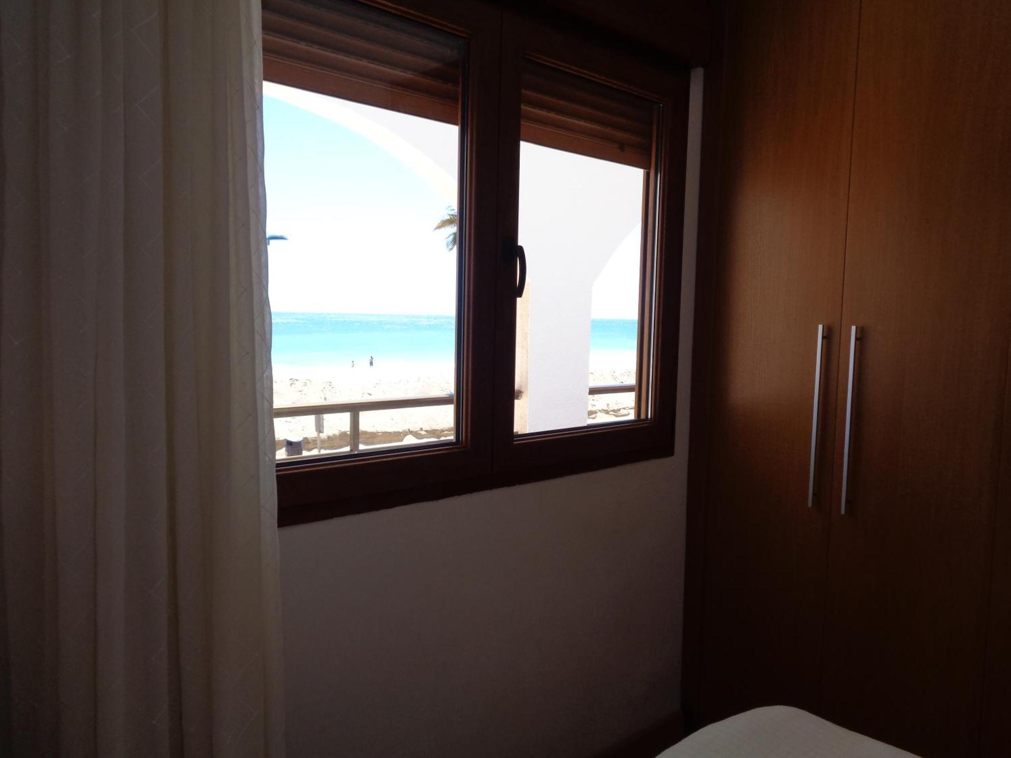 Apartamentos en Primera Línea de Playa, Ada Benedicto XIII, Peñíscola Exterior foto